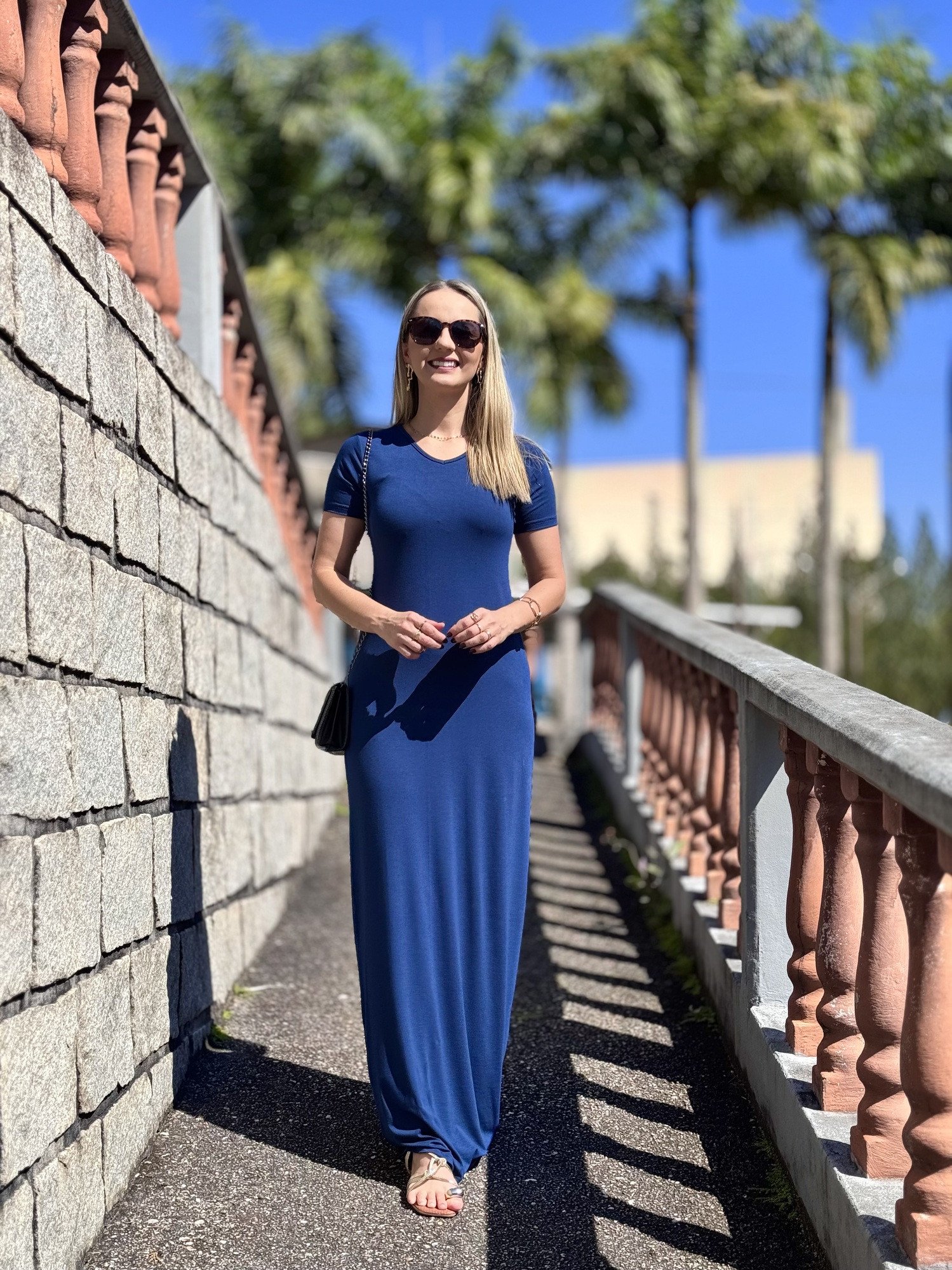 vestido longo decote v 1