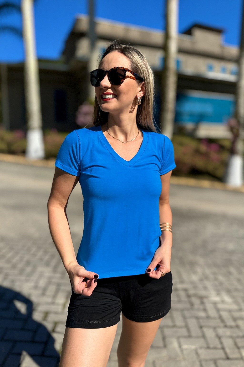 whatsapp image 2025 10 14 at 16 42 12 1