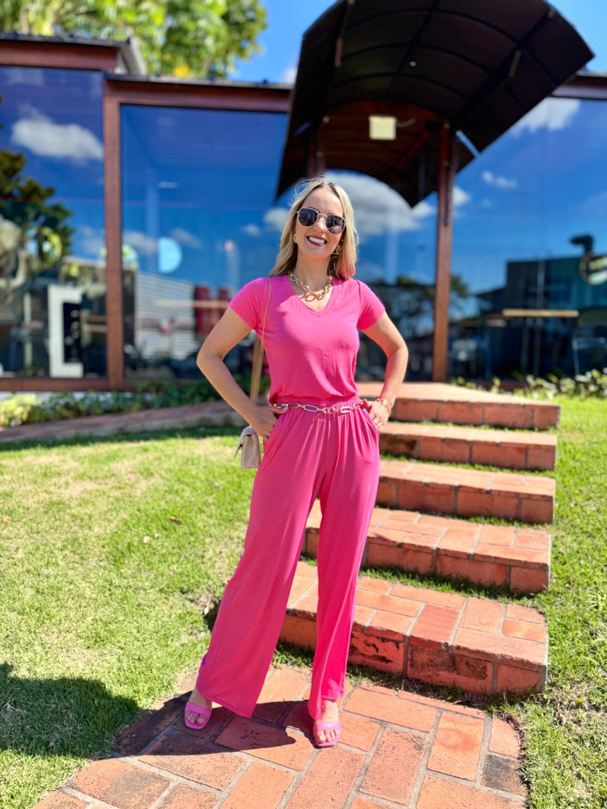 whatsapp image 2025 10 14 at 16 42 14 1