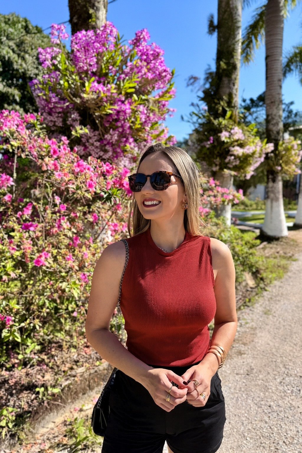 whatsapp image 2025 10 16 at 15 42 52