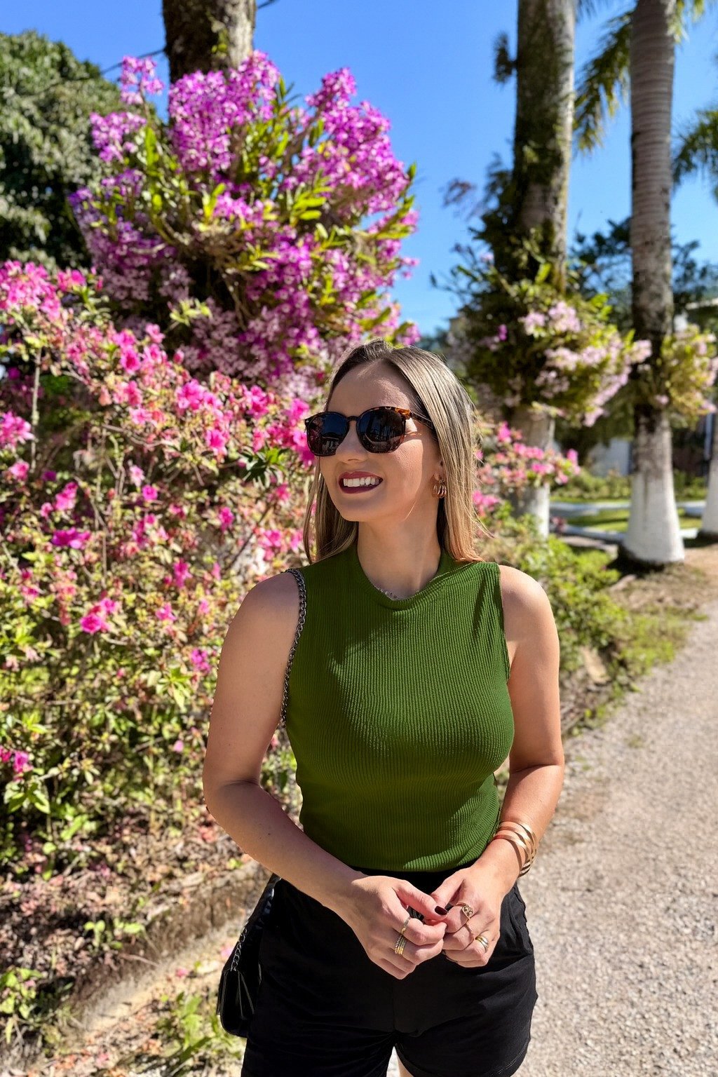 whatsapp image 2025 10 16 at 16 14 08